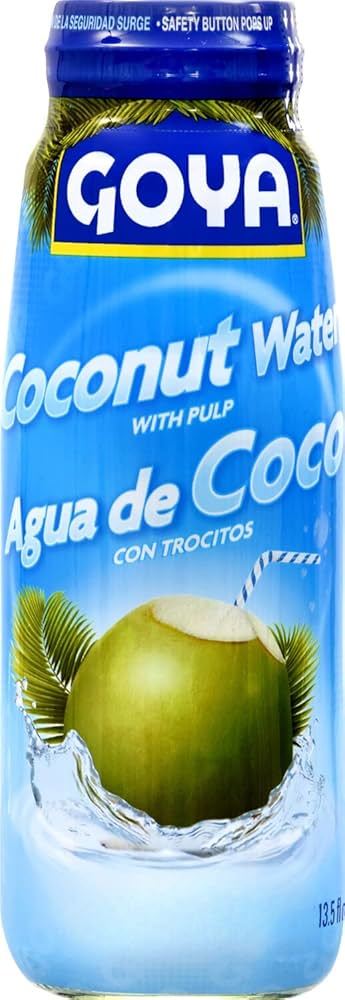 AGUA CON TROZITOS DE COCO